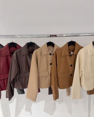 0436430  chaquéta polipiel Zara