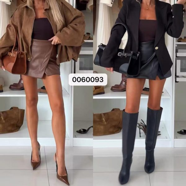 060090 Falda pantalón en polipiel Zara - Imagen 2