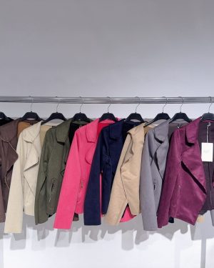 052590 Chaqueta antelina Zara