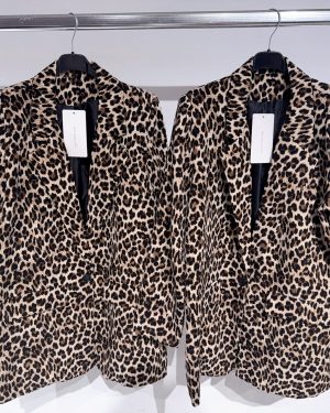 0129680 blazers Animal Print