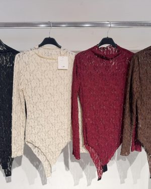 0450180 Body de encaje manga larga Zara