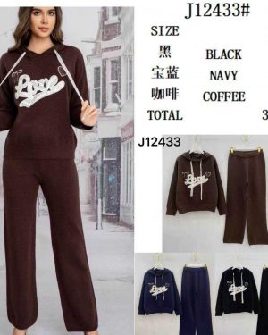 J12433 Conjunto de punto LOVE