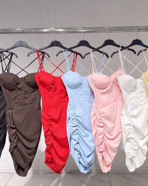 0458930 Vestido fruncido tipo corsé