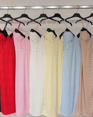 0468210  vestido tirantes licra fría lunares