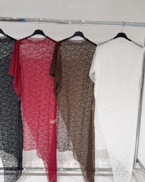 0472970 Blusa larga de encaje