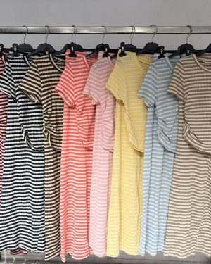 0161920 Conjunto de rayas hilo Zara