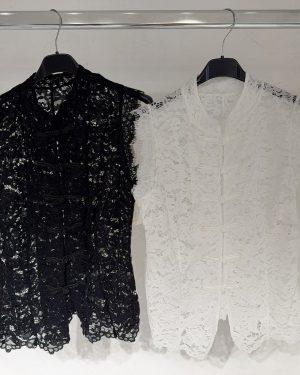 0139050 Blusa de encaje Zara