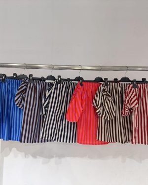 0615350 Blusa rayas