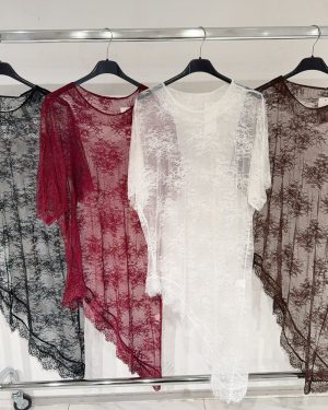 0115890 Blusa de encaje Zara