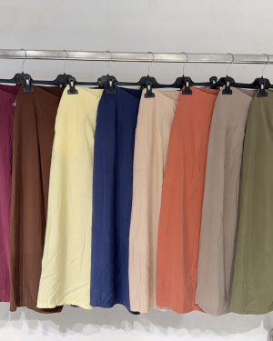 0120020 Pantalón pirata pinzas Zara