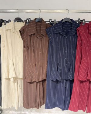 0479860 Conjunto chaleco rayas