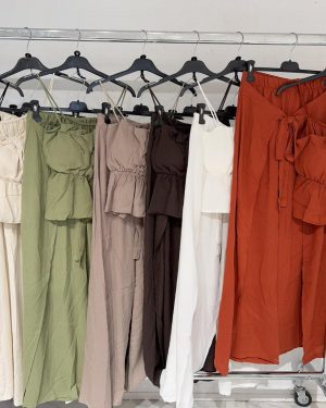 02431410 Conjunto top tirantes fruncido