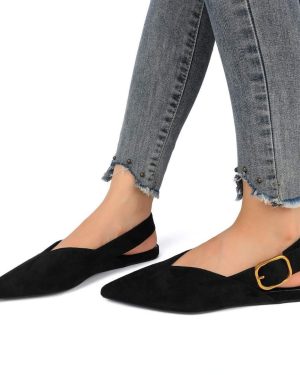 JJ621 zapato plano de punta negro