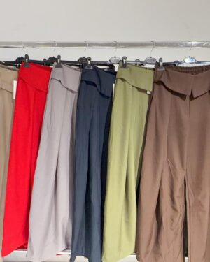 0100730 Pantalón de vestir solapa Bershka