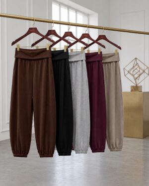 0101000 Pantalón Bershka cintura doblada de puño