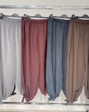 0146190 Pantalón rayas bota de atar